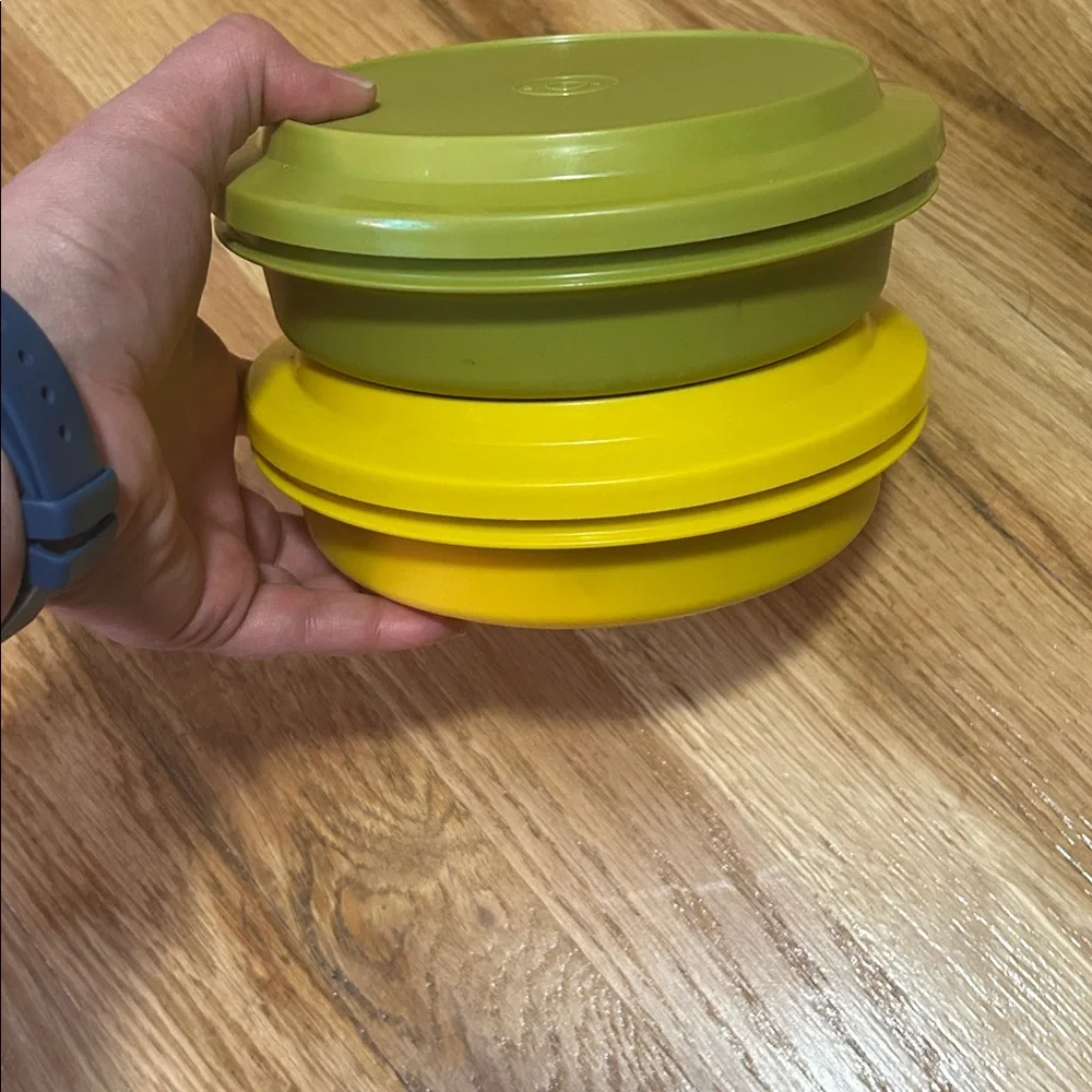 Tupperware - Picture 3 of 3